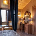 Havana Lodge