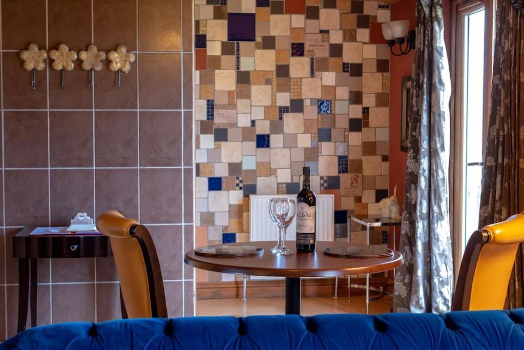 Havana Villa *